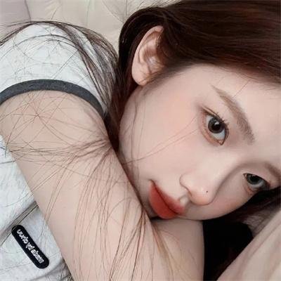 27套礼服 在线观看封面